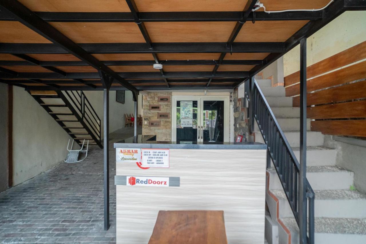 Reddoorz At Villa Akbar 3 Batu  Exterior foto